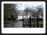 The townhouses in Gibson Square fetch around 2 million pounds and these are not the highest prices in supergentrified Islington. 